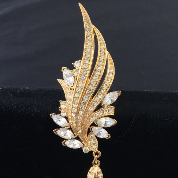 Womens Brooch Pin Gold Marquise and Round CZ Pearl - Picture 3 of 5